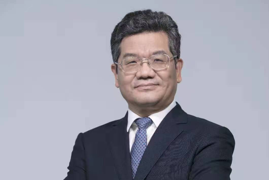 全國政協(xié)委員、中國稅務(wù)學(xué)會副會長 張連起