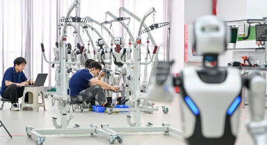 深圳首條人形機(jī)器人中試產(chǎn)線投運(yùn)